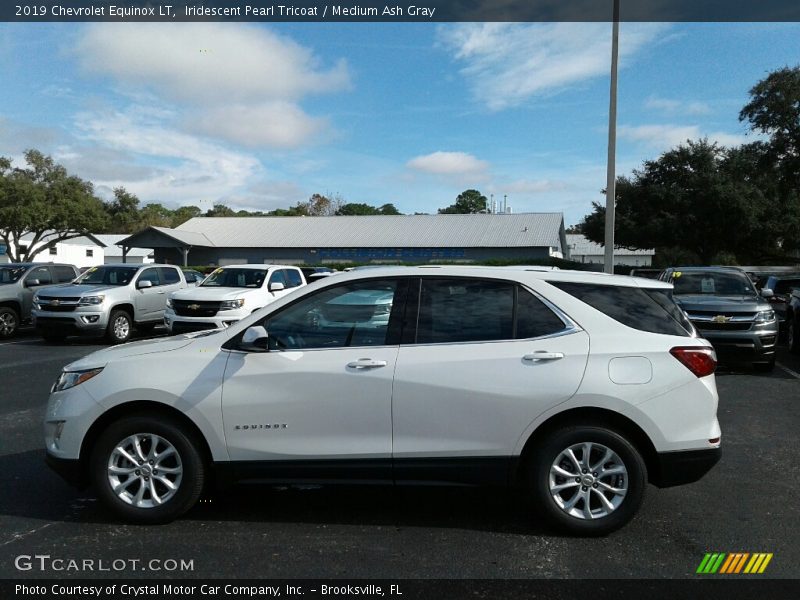 Iridescent Pearl Tricoat / Medium Ash Gray 2019 Chevrolet Equinox LT