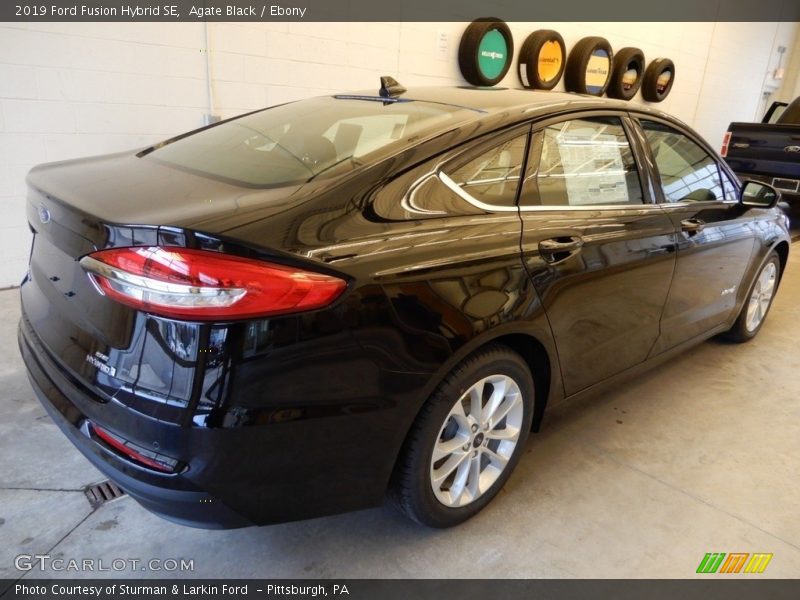 Agate Black / Ebony 2019 Ford Fusion Hybrid SE