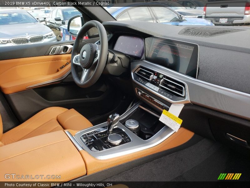 Carbon Black Metallic / Cognac 2019 BMW X5 xDrive40i