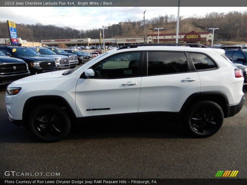 Bright White / Black 2019 Jeep Cherokee Latitude Plus 4x4