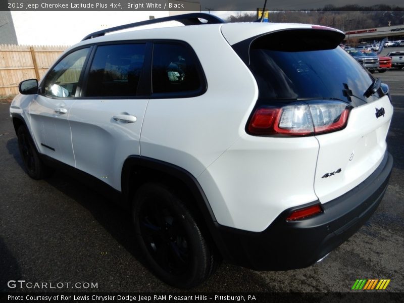 Bright White / Black 2019 Jeep Cherokee Latitude Plus 4x4