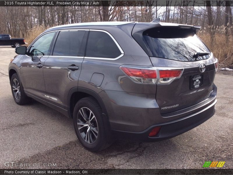 Predawn Gray Mica / Ash 2016 Toyota Highlander XLE