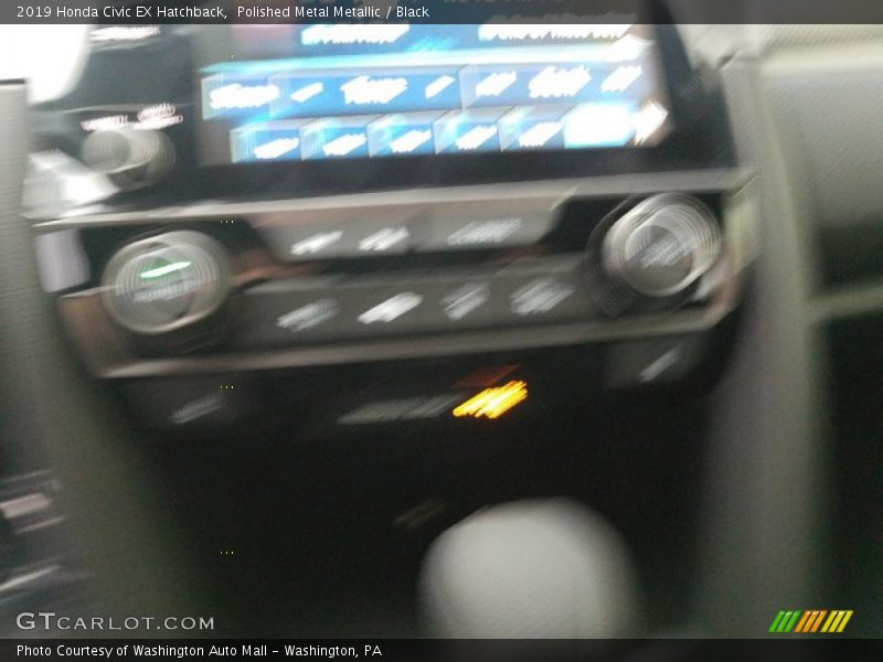 Polished Metal Metallic / Black 2019 Honda Civic EX Hatchback