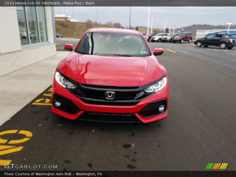 Rallye Red / Black 2019 Honda Civic EX Hatchback