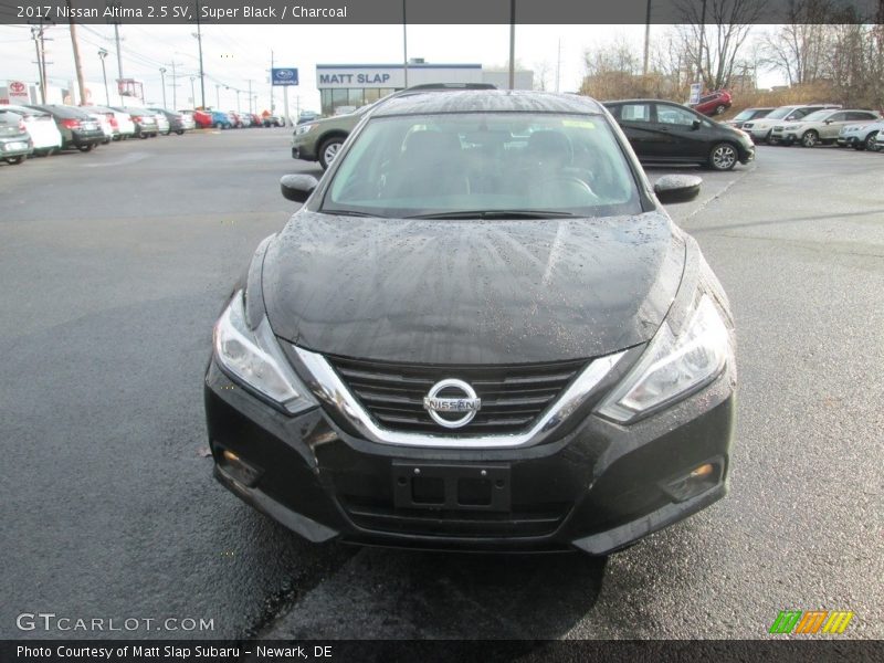 Super Black / Charcoal 2017 Nissan Altima 2.5 SV
