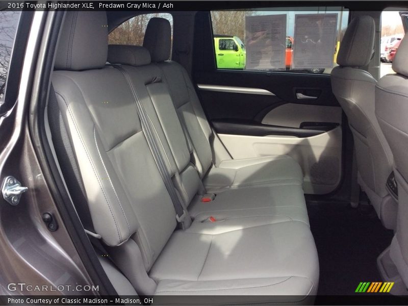 Predawn Gray Mica / Ash 2016 Toyota Highlander XLE