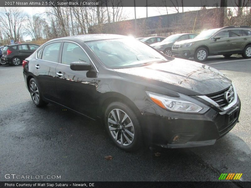 Super Black / Charcoal 2017 Nissan Altima 2.5 SV