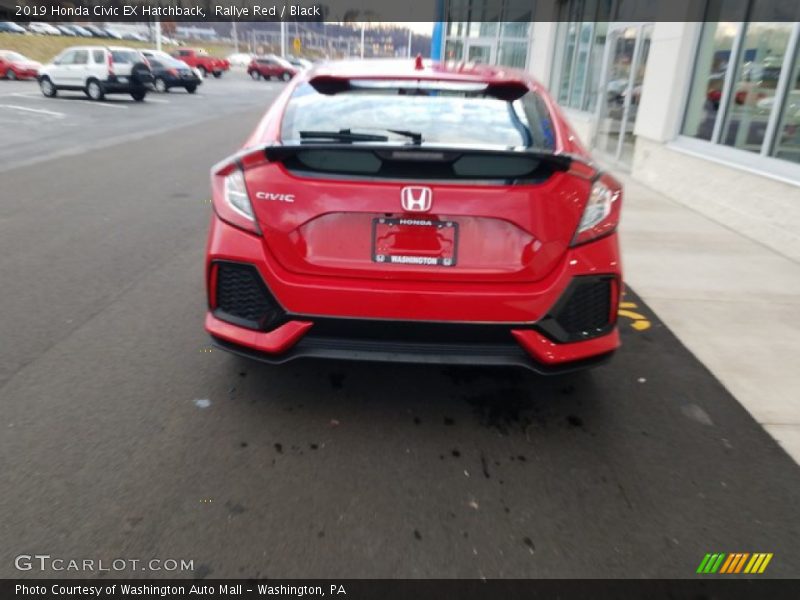 Rallye Red / Black 2019 Honda Civic EX Hatchback