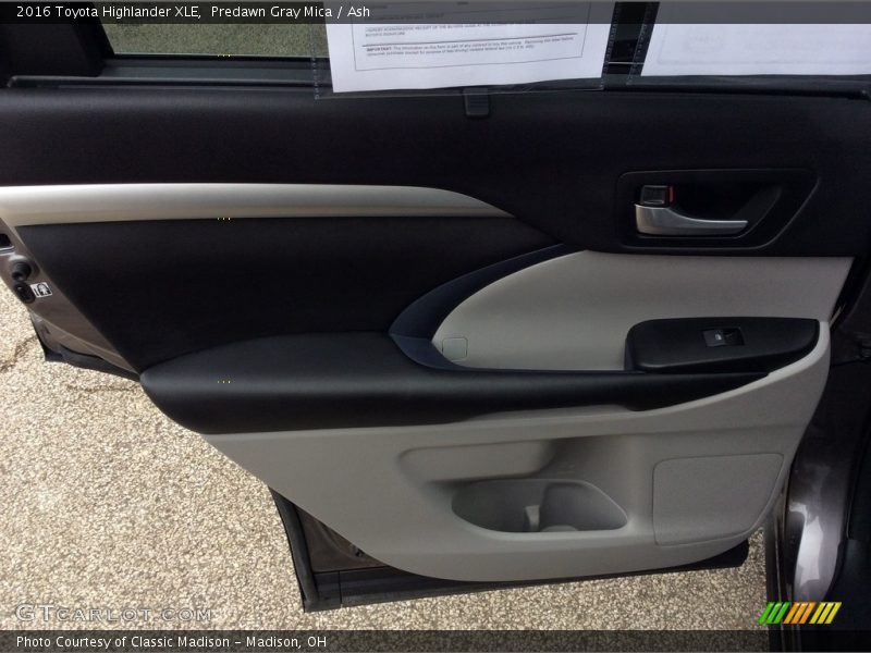 Predawn Gray Mica / Ash 2016 Toyota Highlander XLE