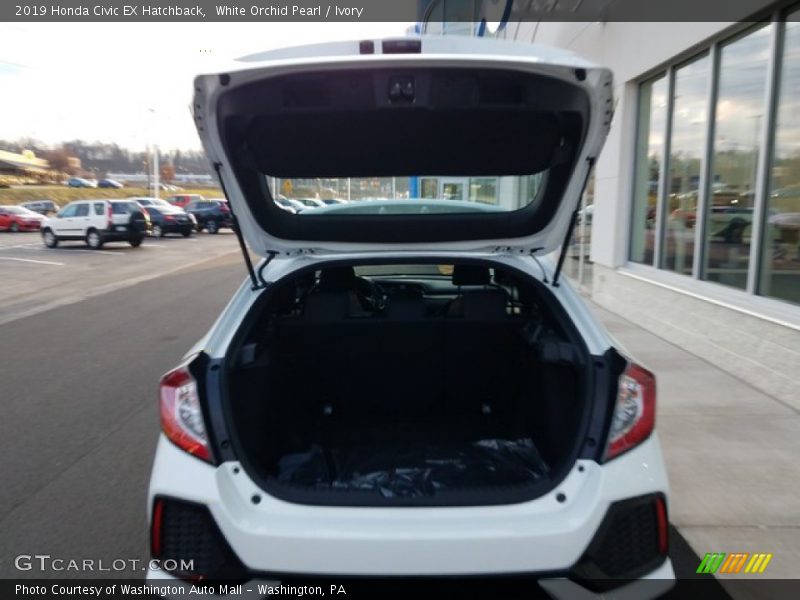 White Orchid Pearl / Ivory 2019 Honda Civic EX Hatchback
