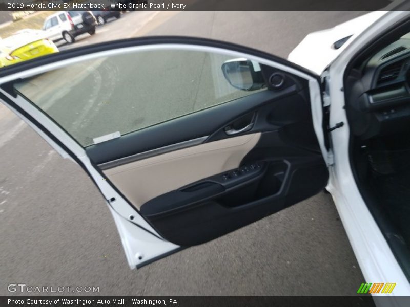 White Orchid Pearl / Ivory 2019 Honda Civic EX Hatchback