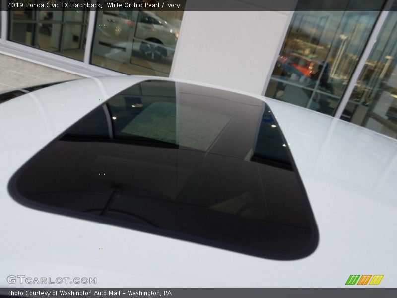 White Orchid Pearl / Ivory 2019 Honda Civic EX Hatchback