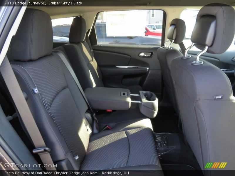 Bruiser Grey / Black 2018 Dodge Journey SE