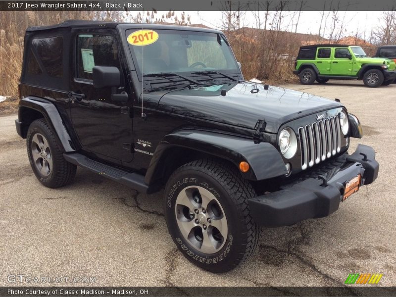 Black / Black 2017 Jeep Wrangler Sahara 4x4