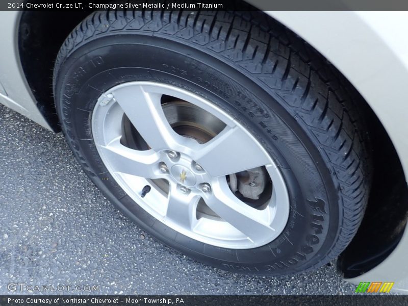 Champagne Silver Metallic / Medium Titanium 2014 Chevrolet Cruze LT