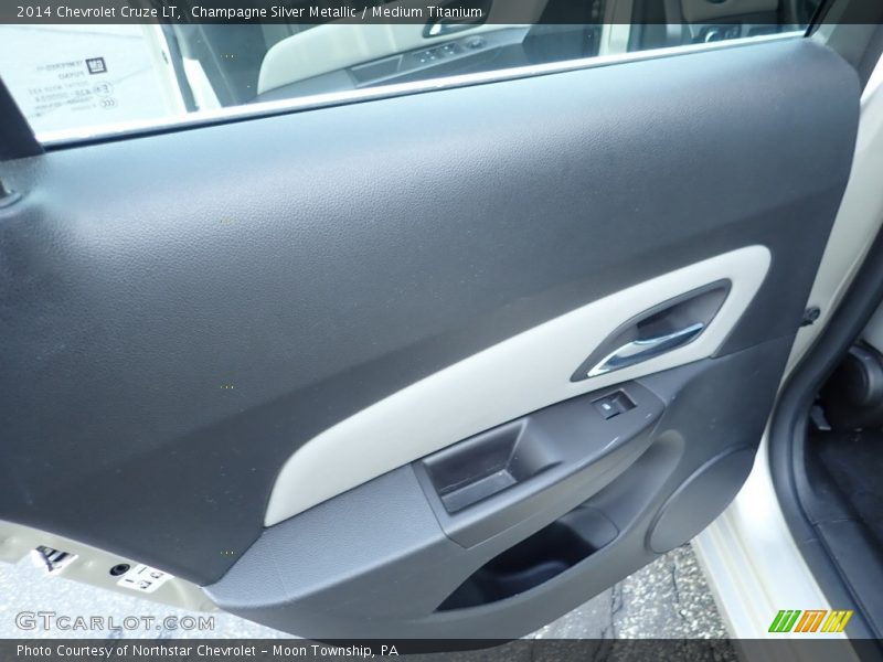 Champagne Silver Metallic / Medium Titanium 2014 Chevrolet Cruze LT