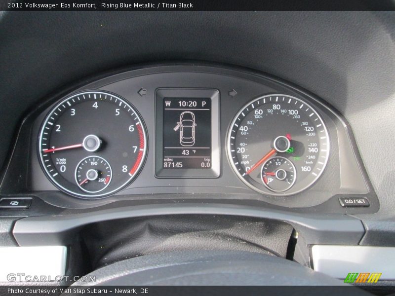 Rising Blue Metallic / Titan Black 2012 Volkswagen Eos Komfort