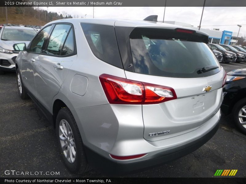 Silver Ice Metallic / Medium Ash Gray 2019 Chevrolet Equinox LS