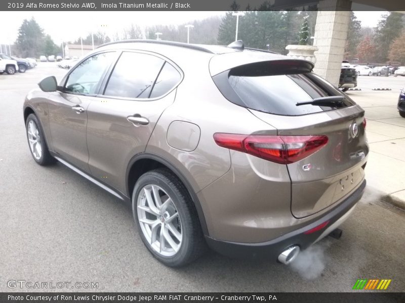 Imola Titanium Metallic / Black 2019 Alfa Romeo Stelvio AWD