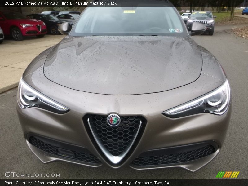 Imola Titanium Metallic / Black 2019 Alfa Romeo Stelvio AWD