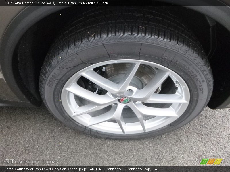 Imola Titanium Metallic / Black 2019 Alfa Romeo Stelvio AWD