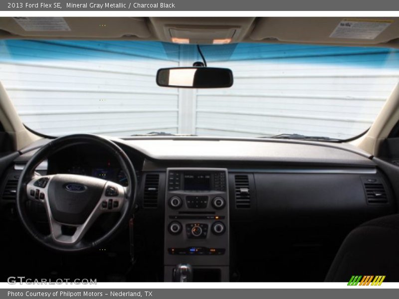 Mineral Gray Metallic / Charcoal Black 2013 Ford Flex SE