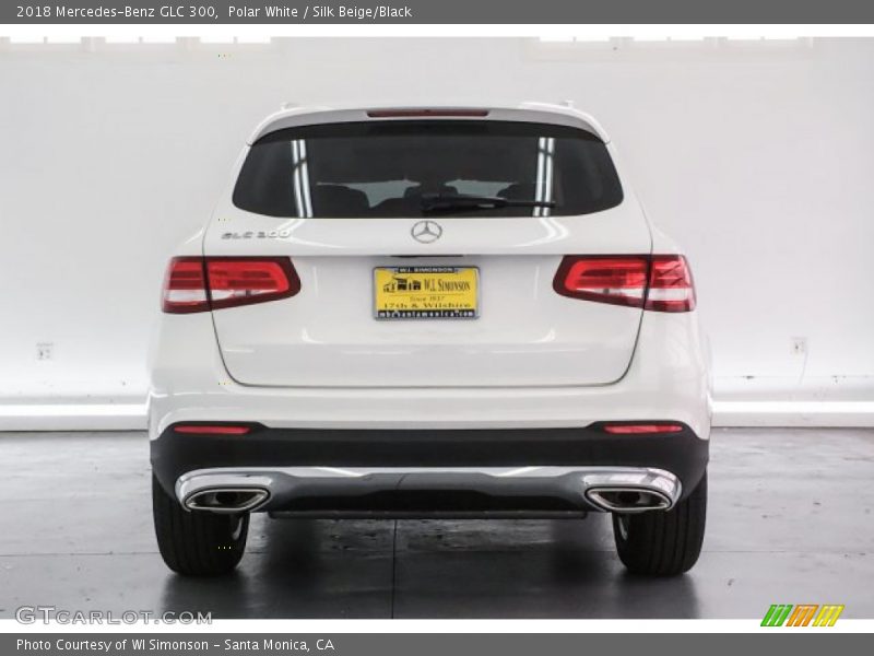 Polar White / Silk Beige/Black 2018 Mercedes-Benz GLC 300
