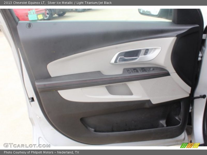 Silver Ice Metallic / Light Titanium/Jet Black 2013 Chevrolet Equinox LT