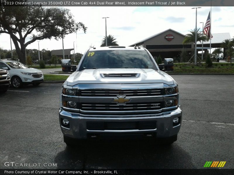 Iridescent Pearl Tricoat / Jet Black 2019 Chevrolet Silverado 3500HD LTZ Crew Cab 4x4 Dual Rear Wheel