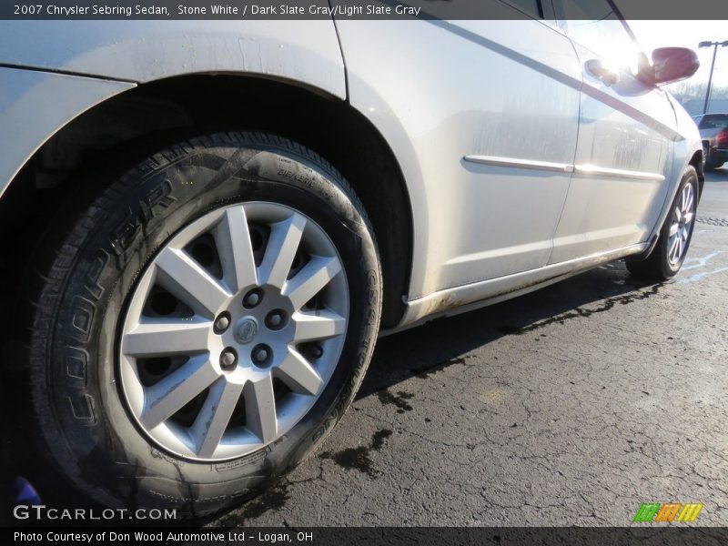 Stone White / Dark Slate Gray/Light Slate Gray 2007 Chrysler Sebring Sedan