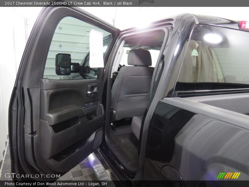 Black / Jet Black 2017 Chevrolet Silverado 2500HD LT Crew Cab 4x4