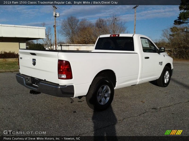 Bright White / Black/Diesel Gray 2019 Ram 1500 Classic Tradesman Regular Cab