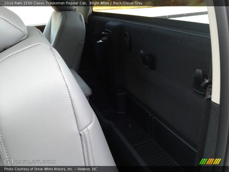 Bright White / Black/Diesel Gray 2019 Ram 1500 Classic Tradesman Regular Cab