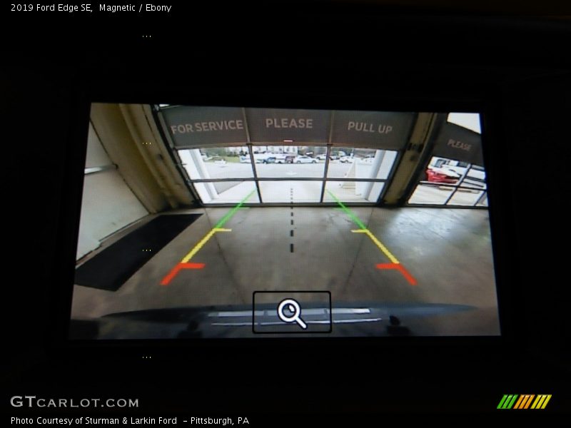 Magnetic / Ebony 2019 Ford Edge SE