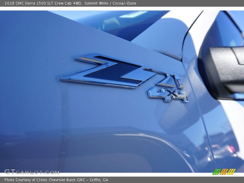 Summit White / Cocoa/­Dune 2018 GMC Sierra 1500 SLT Crew Cab 4WD