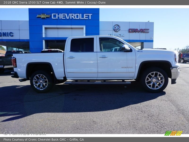 Summit White / Cocoa/­Dune 2018 GMC Sierra 1500 SLT Crew Cab 4WD
