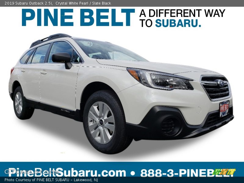 Crystal White Pearl / Slate Black 2019 Subaru Outback 2.5i