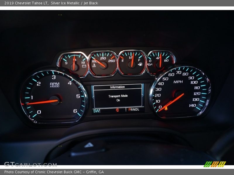 Silver Ice Metallic / Jet Black 2019 Chevrolet Tahoe LT