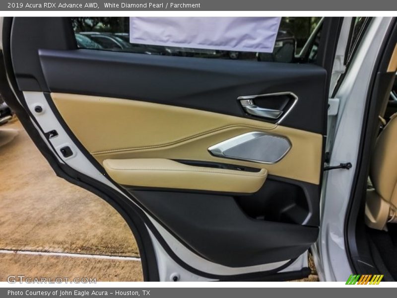 White Diamond Pearl / Parchment 2019 Acura RDX Advance AWD