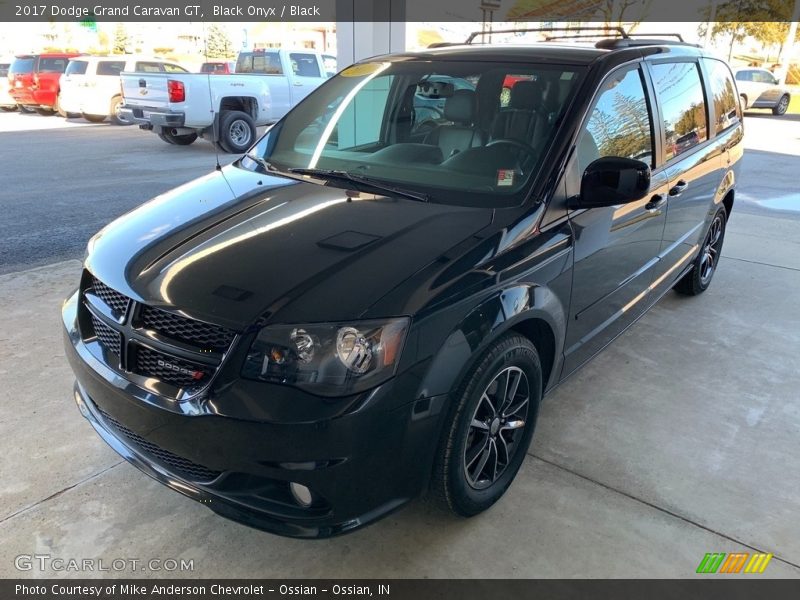 Black Onyx / Black 2017 Dodge Grand Caravan GT