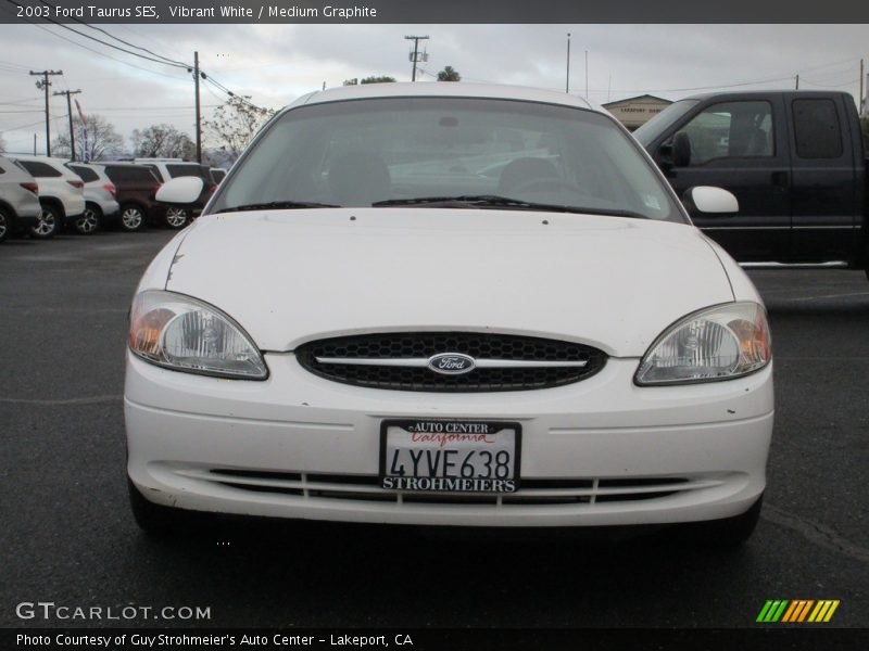 Vibrant White / Medium Graphite 2003 Ford Taurus SES