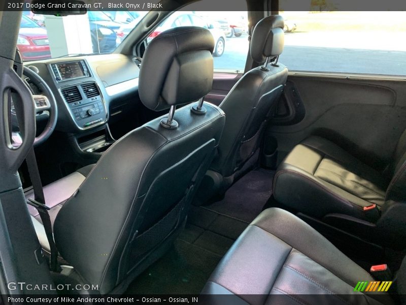 Black Onyx / Black 2017 Dodge Grand Caravan GT