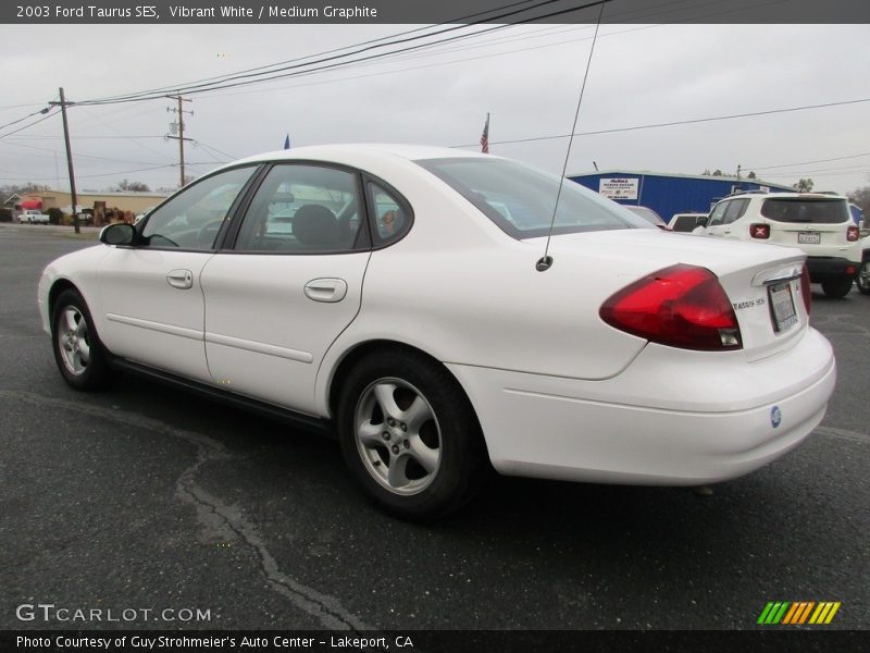 Vibrant White / Medium Graphite 2003 Ford Taurus SES