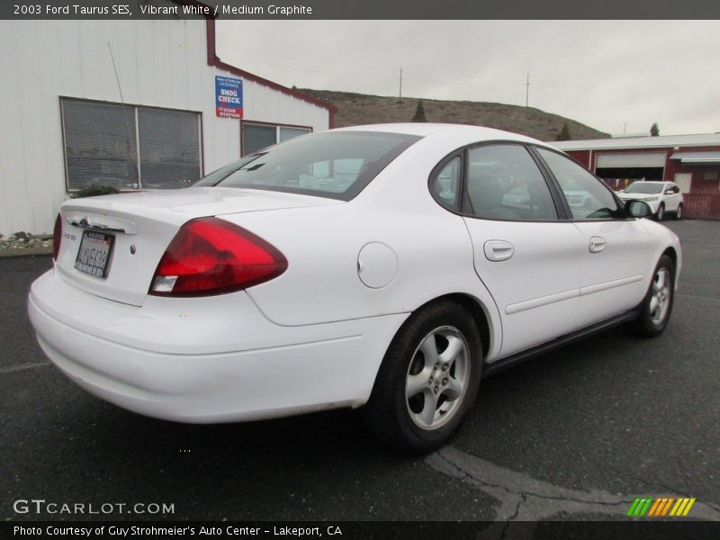 Vibrant White / Medium Graphite 2003 Ford Taurus SES