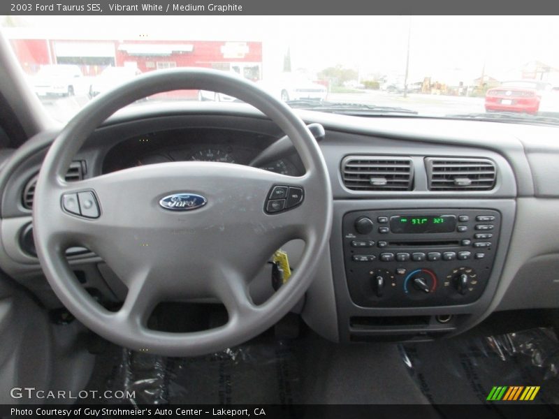 Vibrant White / Medium Graphite 2003 Ford Taurus SES