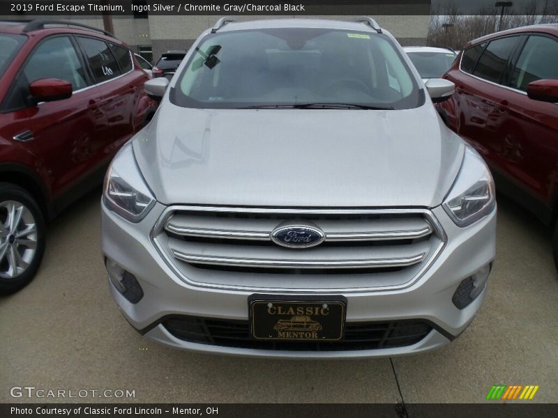 Ingot Silver / Chromite Gray/Charcoal Black 2019 Ford Escape Titanium
