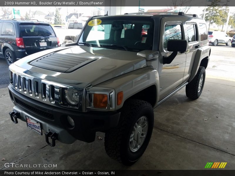 Boulder Gray Metallic / Ebony/Pewter 2009 Hummer H3