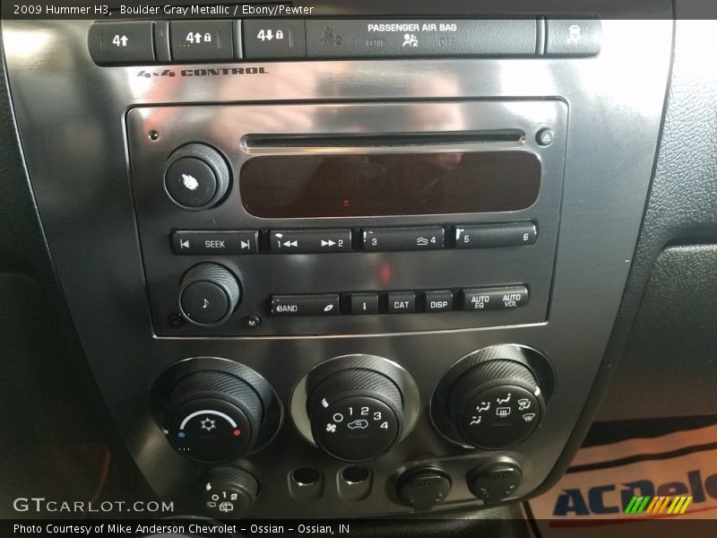 Boulder Gray Metallic / Ebony/Pewter 2009 Hummer H3