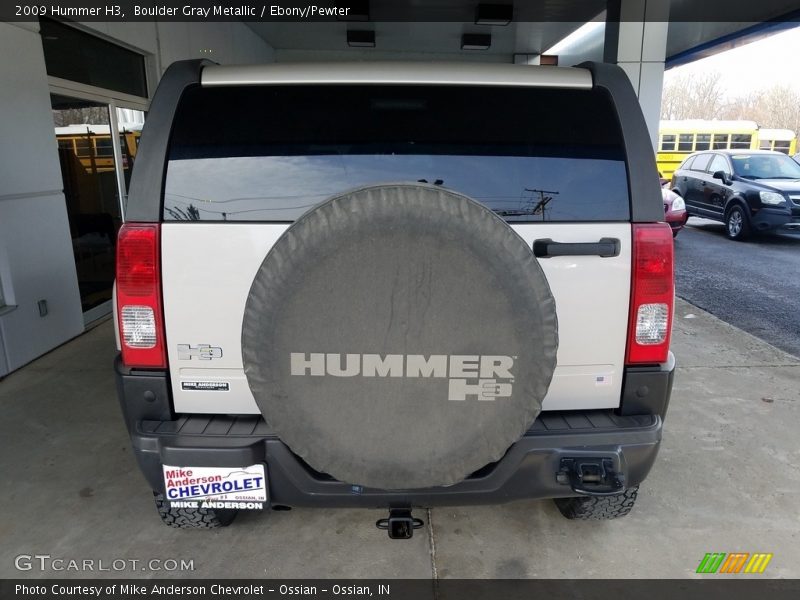 Boulder Gray Metallic / Ebony/Pewter 2009 Hummer H3