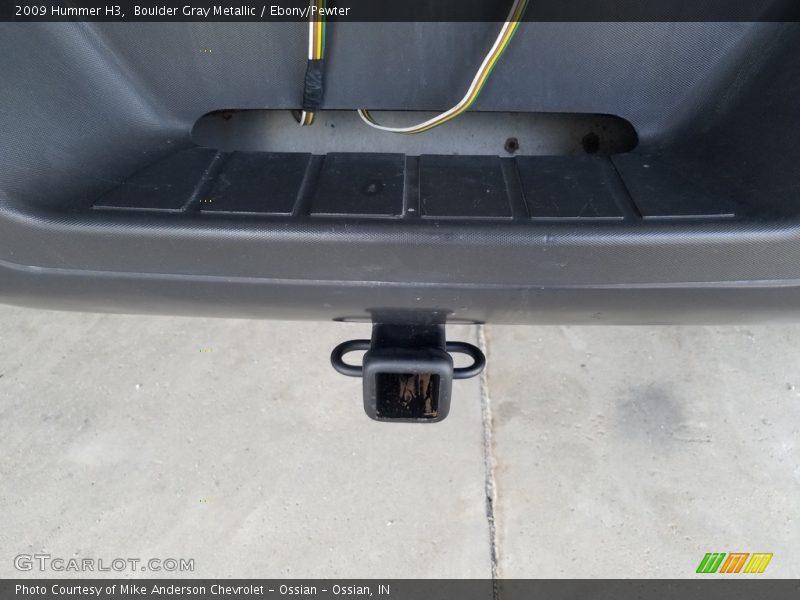 Boulder Gray Metallic / Ebony/Pewter 2009 Hummer H3